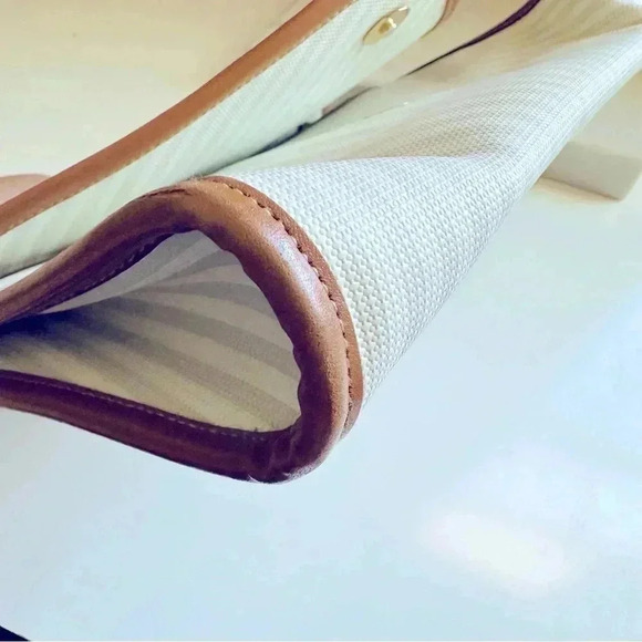 Fendi 70’s-80’s Vintage Envelope Style Striped Leather Clutch/Wristlet/Bag - Picture 14 of 16